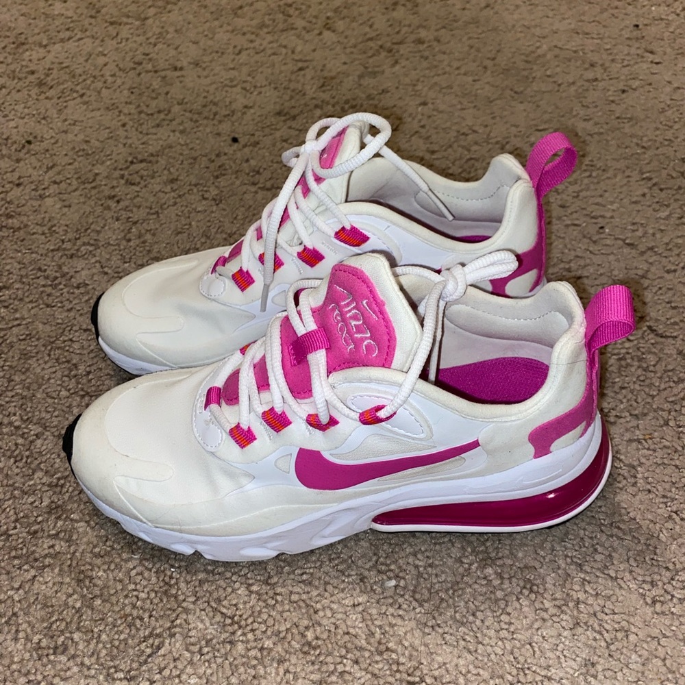 Nike Air Max 270 Reacts